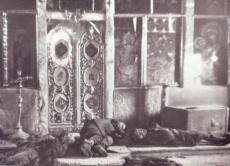 Расстрелянные в храме фашистами военнопленные. Источник: «Россия Православная»